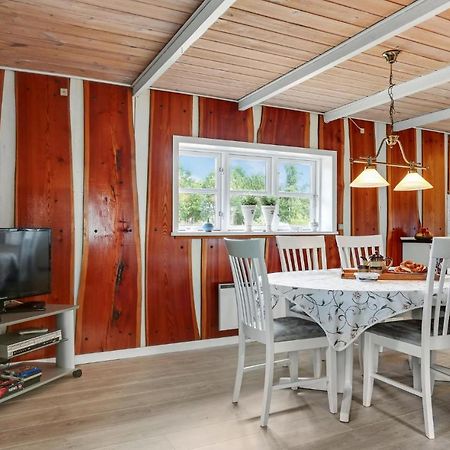 Beautiful Home In Laeso With Kitchen Dış mekan fotoğraf